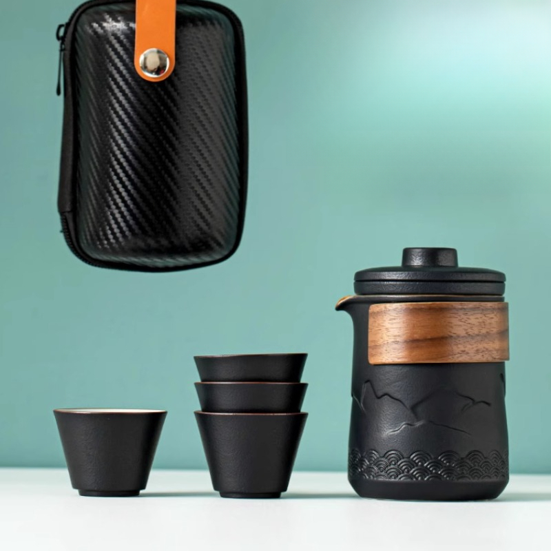 Draagbaar reistheeservies Eén  - Camping Cooking Utilities recensie en prijs